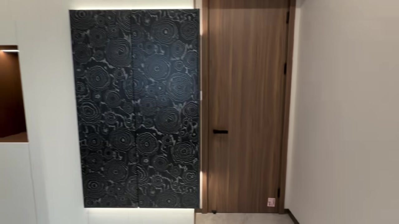 1 (23)